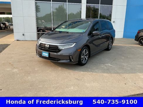 Certified 2021 Honda Odyssey Touring image 2