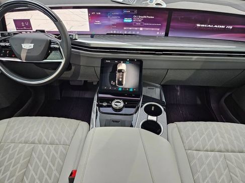 New 2025 Cadillac Escalade IQ Sport 1 image 13