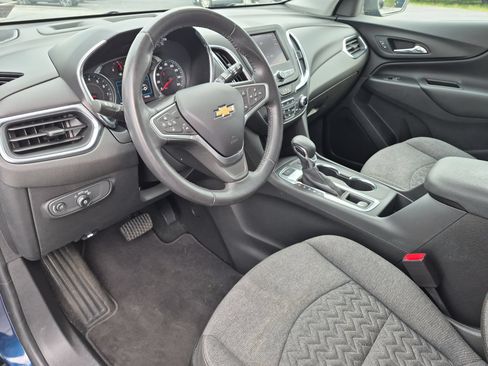 Certified 2022 Chevrolet Equinox LT AWD/4WD image 10