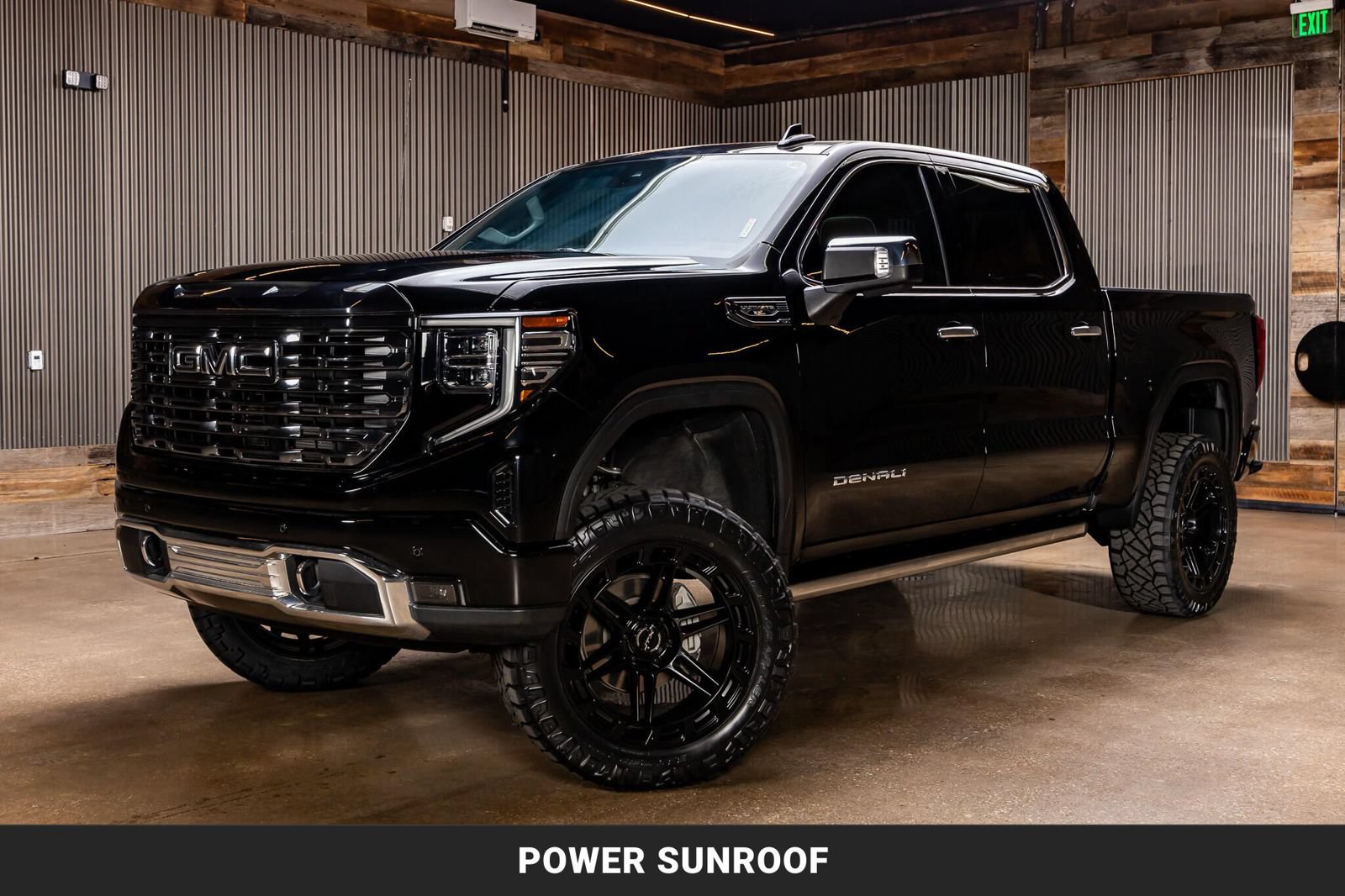Used 2024 GMC Sierra 1500 Denali Ultimate AWD/4WD image 5