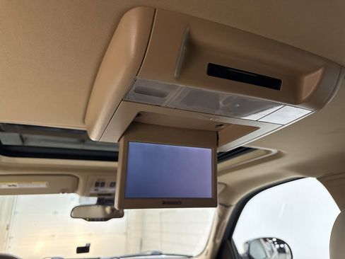 Used 2009 Chevrolet Tahoe LTZ AWD/4WD image 29