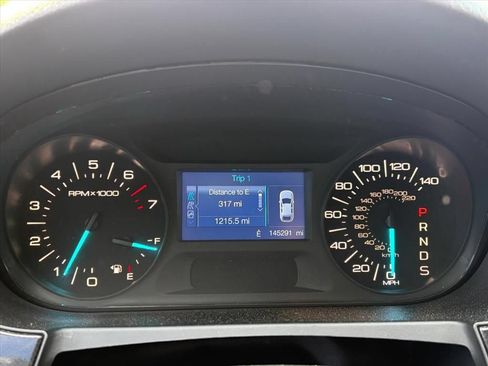 Used 2014 Ford Edge SE w/ Equipment Group 101A AWD/4WD image 8