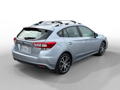 Used 2018 Subaru Impreza 2.0i Limited image 5