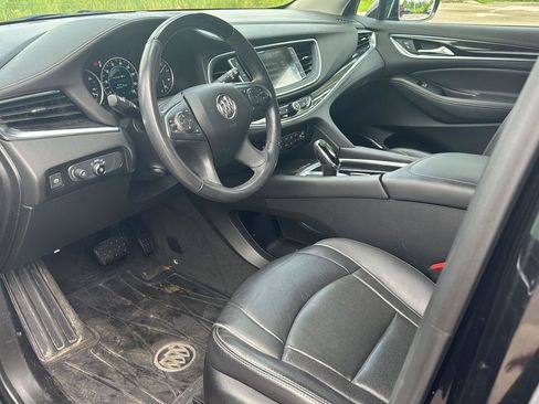 Used 2019 Buick Enclave Avenir w/ Avenir Technology Package AWD/4WD image 8