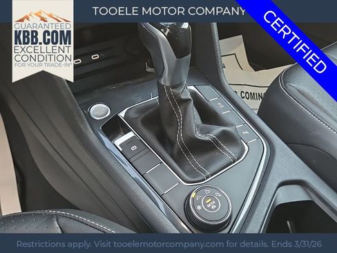 Used 2022 Volkswagen Tiguan SE R-Line image 24