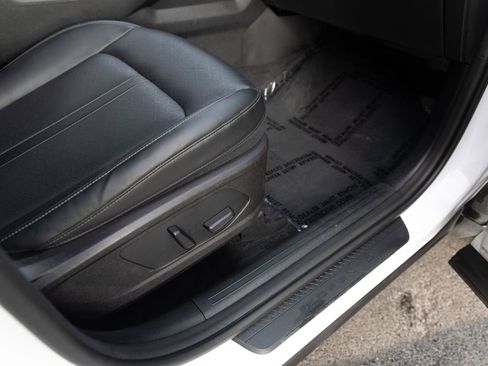 Used 2022 Kia Sorento EX image 17