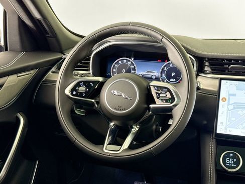 Used 2025 Jaguar F-PACE R-Dynamic S image 20