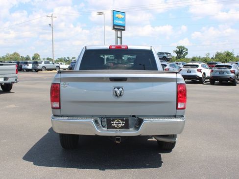 Used 2022 RAM 1500 Tradesman w/ Chrome Plus Package RWD image 8
