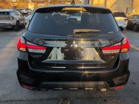 Used 2024 Mitsubishi Outlander Sport SE image 8