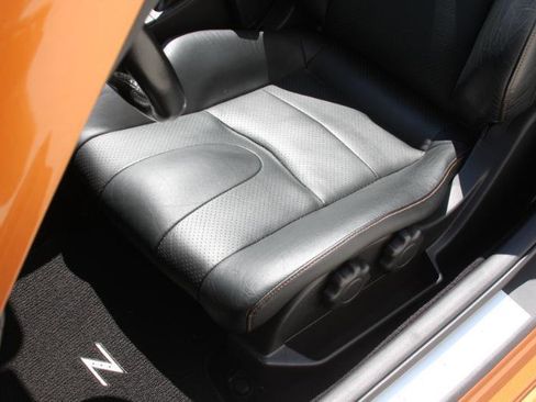 Used 2006 Nissan 350Z Touring RWD image 36