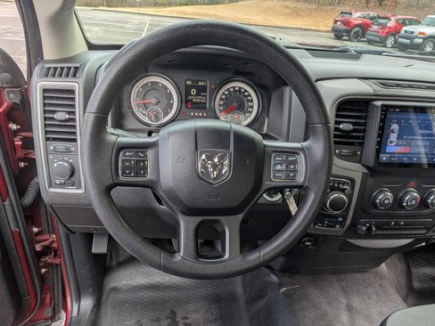 Used 2017 RAM 1500 Tradesman w/ Power & Remote Entry Group image 21