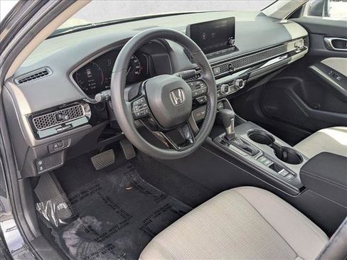 Used 2024 Honda Civic EX image 9