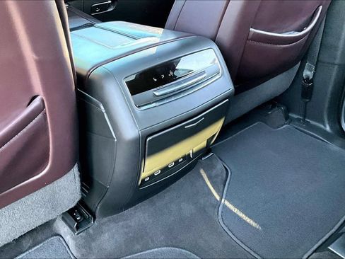 Used 2023 Cadillac Escalade Sport Platinum RWD image 25