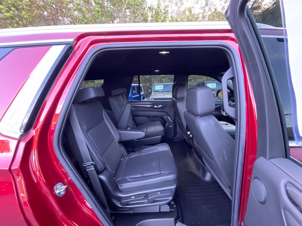 Used 2022 GMC Yukon Denali AWD/4WD image 24