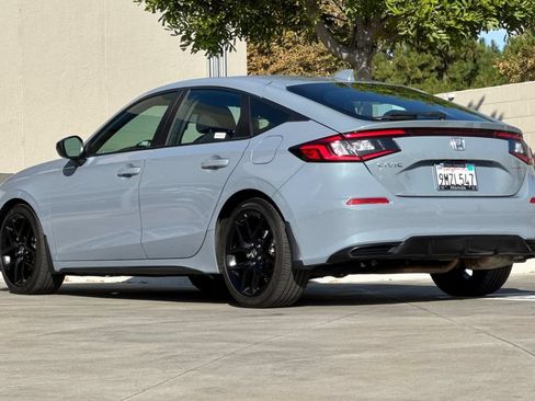 Certified 2024 Honda Civic Sport image 3