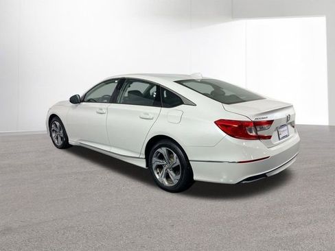 Used 2020 Honda Accord EX image 32