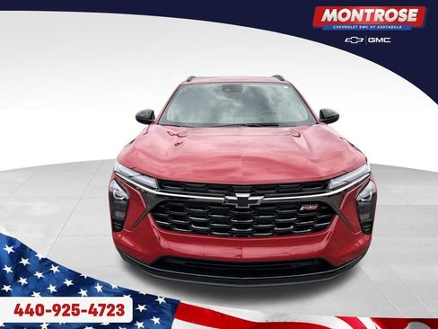 New 2026 Chevrolet Trax RS w/ Sunroof Package image 8