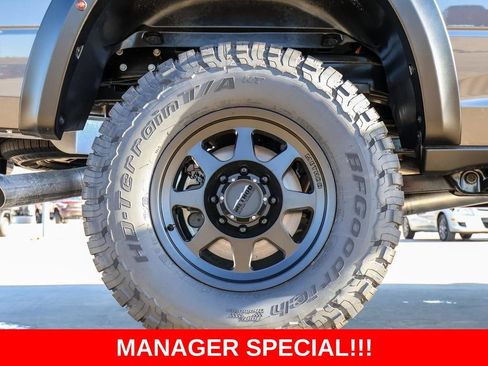 New 2025 RAM 2500 Big Horn AWD/4WD image 9