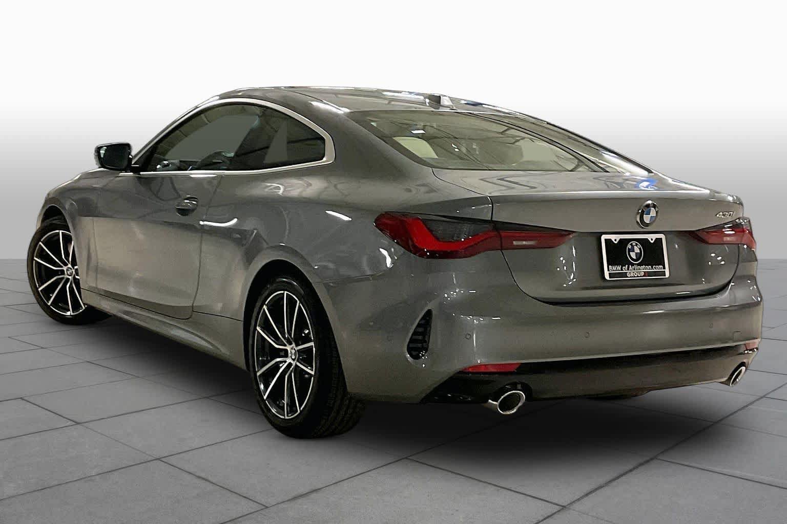 Used 2026 BMW 430i Coupe w/ Premium Package RWD image 9