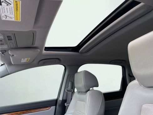 Used 2018 Honda CR-V EX-L image 10