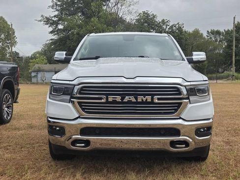Used 2020 RAM 1500 Laramie AWD/4WD image 2