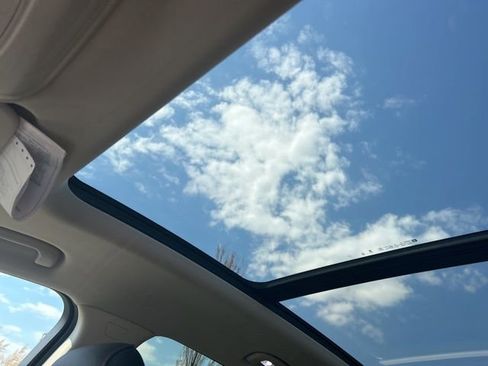 Used 2023 Buick Envision Essence w/ Sport Touring Package AWD/4WD image 15