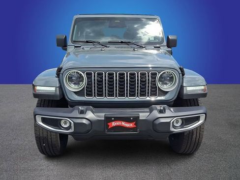 Used 2025 Jeep Wrangler Unlimited Sahara w/ Safety Group AWD/4WD image 2
