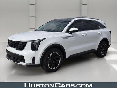 Used 2024 Kia Sorento S w/ Panoramic Sunroof Package