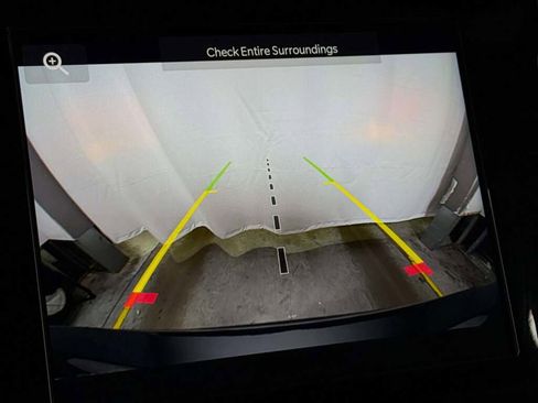 New 2025 Jeep Grand Cherokee L Laredo image 30