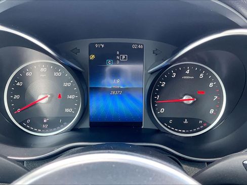 Certified 2022 Mercedes-Benz GLC 300 w/ Premium Package Lite image 26
