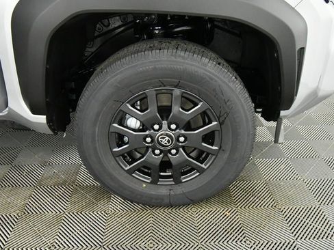 New 2026 Toyota 4Runner SR5 image 17