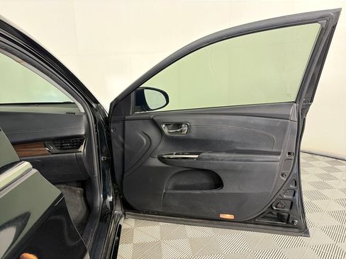 Used 2014 Toyota Avalon XLE Touring FWD image 29
