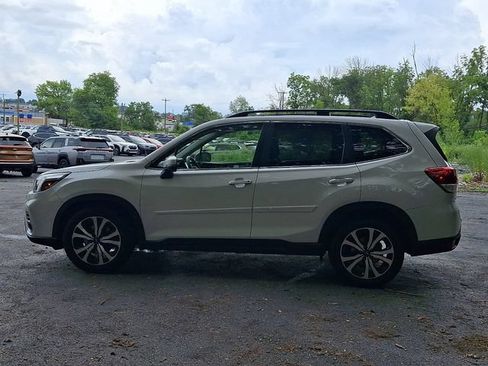 Used 2020 Subaru Forester Limited AWD/4WD image 4