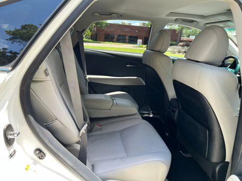 Used 2013 Lexus RX 350 FWD w/ Premium Pkg image 27