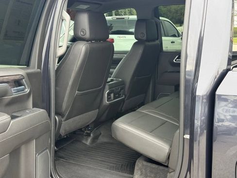 Used 2022 Chevrolet Silverado 1500 LTZ w/ Technology Package AWD/4WD image 28