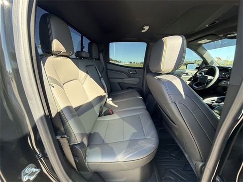 Certified 2024 Chevrolet Colorado ZR2 w/ ZR2 Convenience Package III image 26