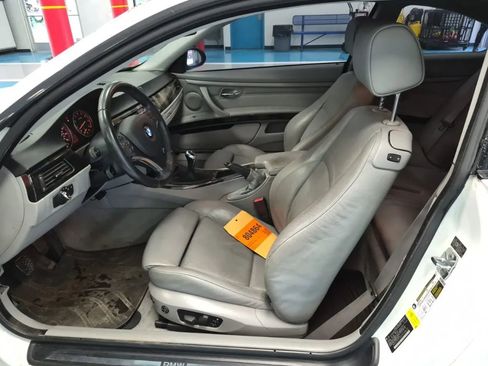 Used 2009 BMW 335i Coupe image 5