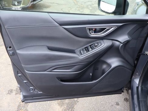 Certified 2024 Subaru Forester Premium AWD/4WD image 17