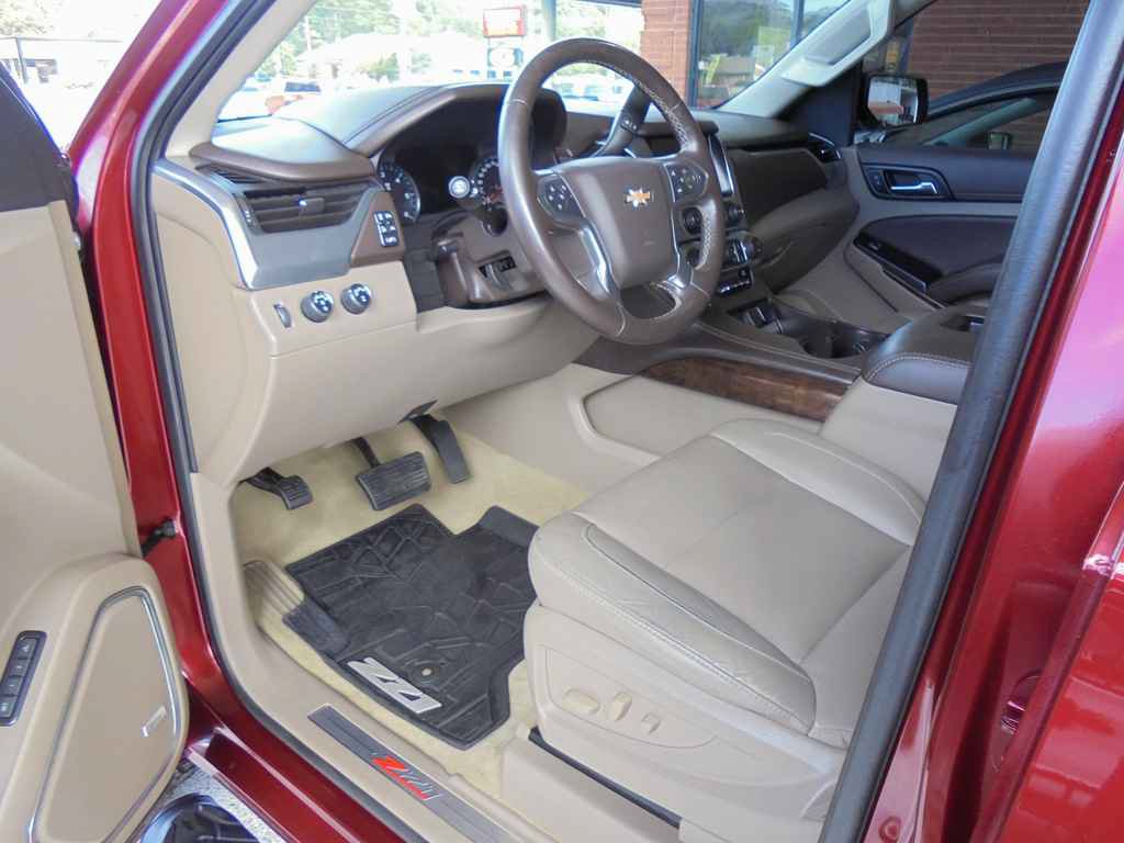 Used 2017 Chevrolet Tahoe LT AWD/4WD image 7