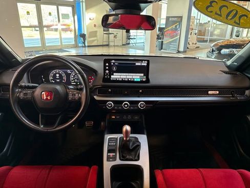 Used 2023 Honda Civic Type R image 15