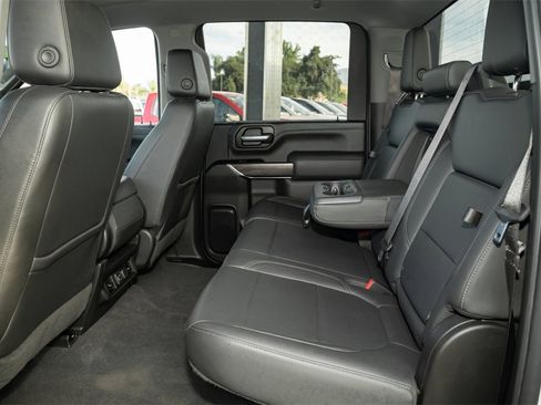 Used 2021 Chevrolet Silverado 2500 LTZ image 39