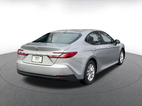 Used 2025 Toyota Camry LE image 14