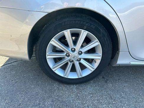 Used 2014 Toyota Camry XLE image 30