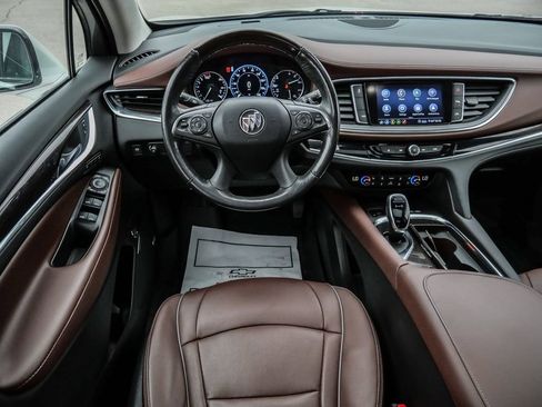 Used 2021 Buick Enclave Avenir w/ Avenir Technology Package FWD image 28