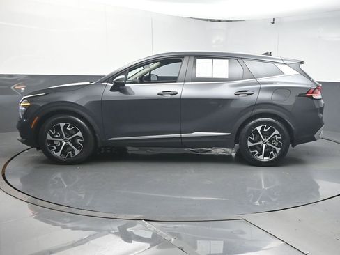 Used 2024 Kia Sportage EX FWD image 5
