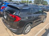 Used 2020 GMC Terrain SLE w/ Driver Convenience Package image 4