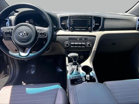 Used 2018 Kia Sportage LX AWD/4WD image 15