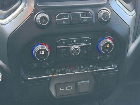 Used 2019 Chevrolet Silverado 1500 LT w/ All-Star Edition image 19