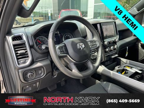 New 2026 RAM 1500 Express AWD/4WD image 6