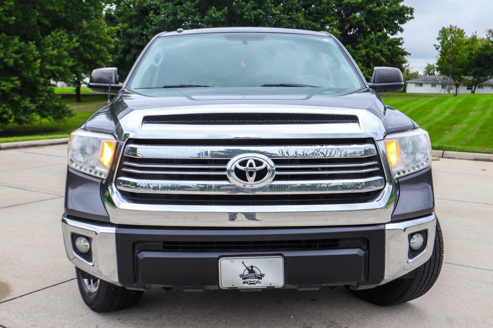 Used 2017 Toyota Tundra SR5 RWD image 16